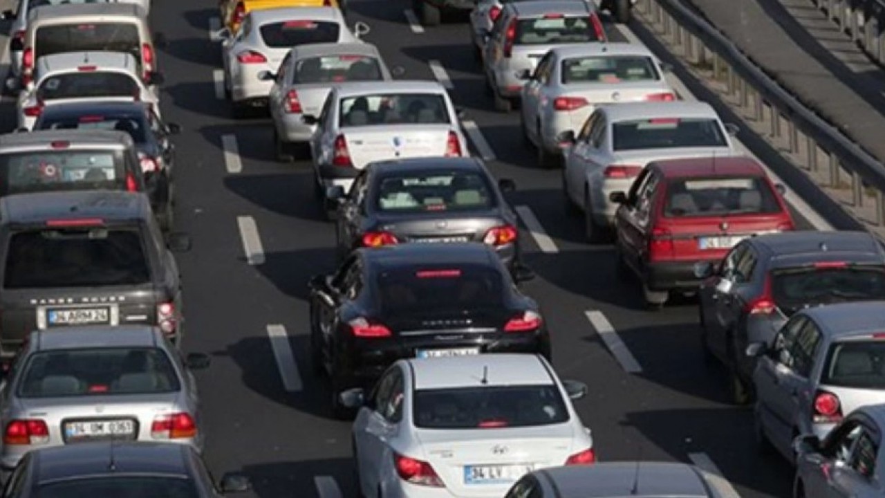 Foto - Birinci sırada hangisi var? Türkiye'de en çok trafiğe kayıtlı 13 otomobil açıklandı