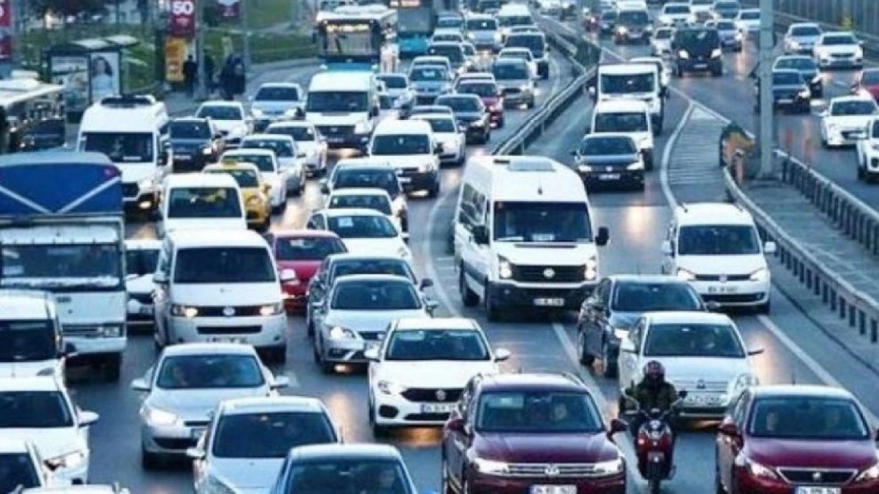 Foto - Birinci sırada hangisi var? Türkiye'de en çok trafiğe kayıtlı 13 otomobil açıklandı