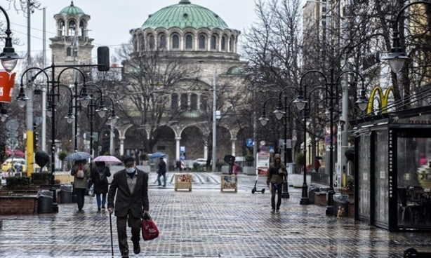 Foto - Birinci ülkeye bakın! İşte Avrupa'da en uzun yaşanılan ülke