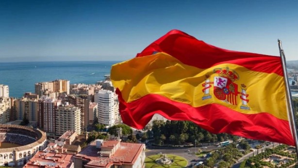 Foto - Birinci ülkeye bakın! İşte Avrupa'da en uzun yaşanılan ülke