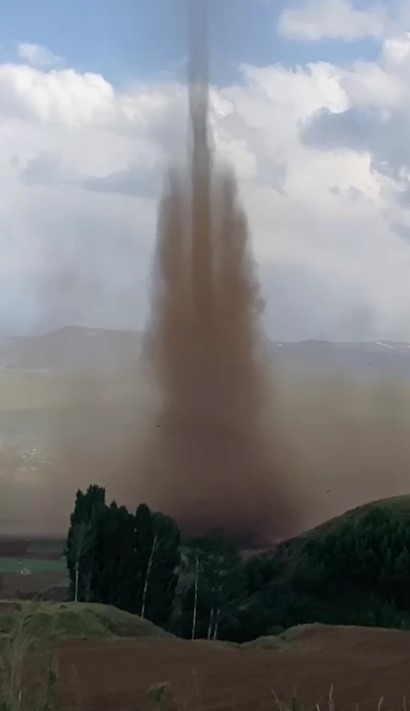 Foto - Bitlis'te dehşete düşüren anlar! Birkaç saat önce yaşandı, herkes tedirgin