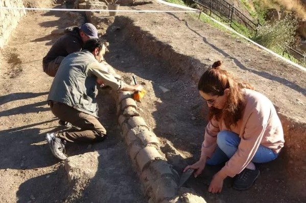 Foto - Bitlis'te tarih gün yüzüne çıkıyor! Tam 500 yıllık tesisat!