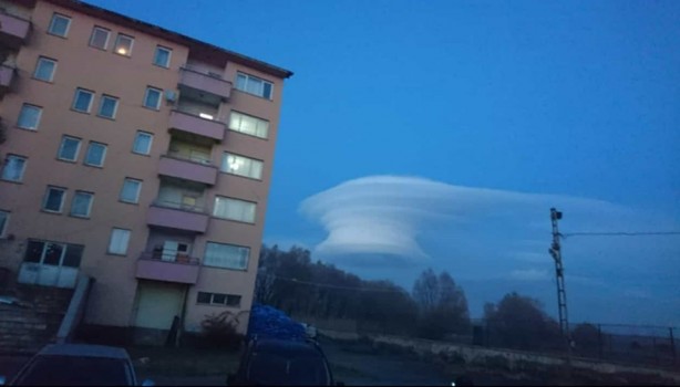 Foto - Bitlis'teki sıradışı bulut tabakası görenleri şaşırttı