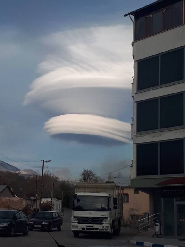 Foto - Bitlis'teki sıradışı bulut tabakası görenleri şaşırttı