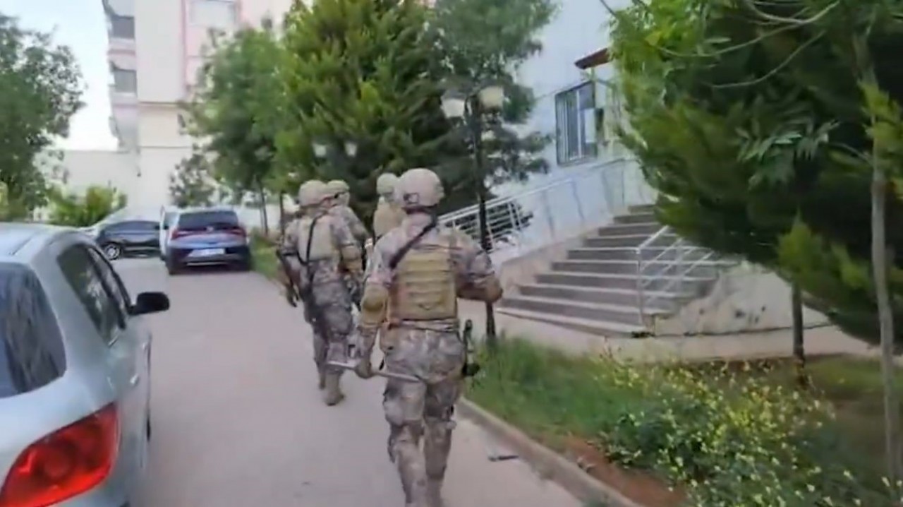 Foto - Bitmediler! 47 ilde FETÖ operasyonu! Güncel yapılanmaya darbe 208 gözaltı… Yurt dışı bağlantıları deşifre edildi.