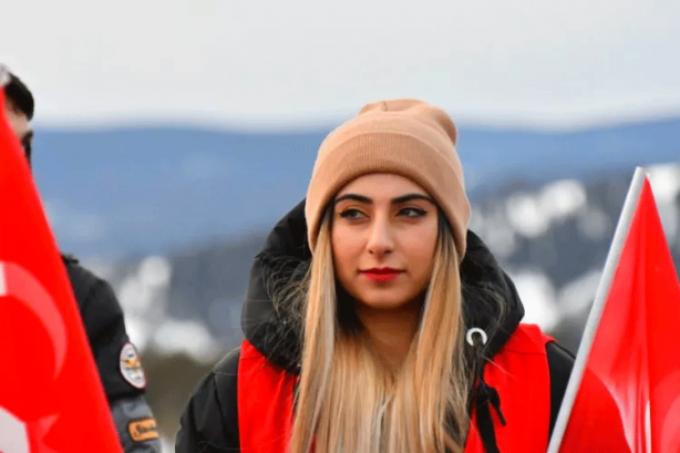 Foto - 'Biz Hep Aynı İzdeyiz' yürüyüşü başladı! Binlerce kişi oraya akın etti 