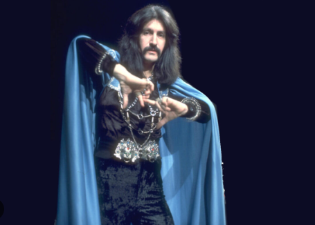 Foto - Biz hiç farkında olmadık ama Barış Manço Türk tarihi ve kültürünü 69 şarkının içine tek tek gizlemiş