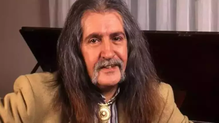 Foto - Biz hiç farkında olmadık ama Barış Manço Türk tarihi ve kültürünü 69 şarkının içine tek tek gizlemiş