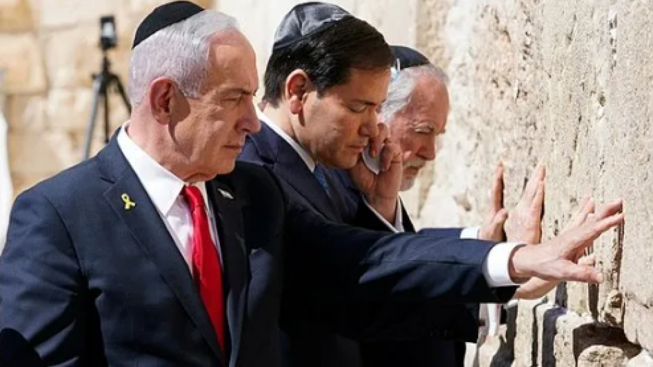 Foto - Biz Siyonizm’i yok etmezsek o bizi yok edebilir!