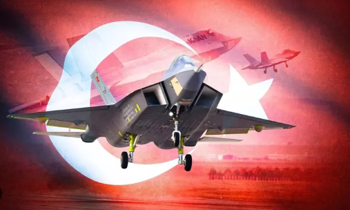 Foto - Bizdeki basın görmezden gelirken Dünya KAAN’ı böyle gördü