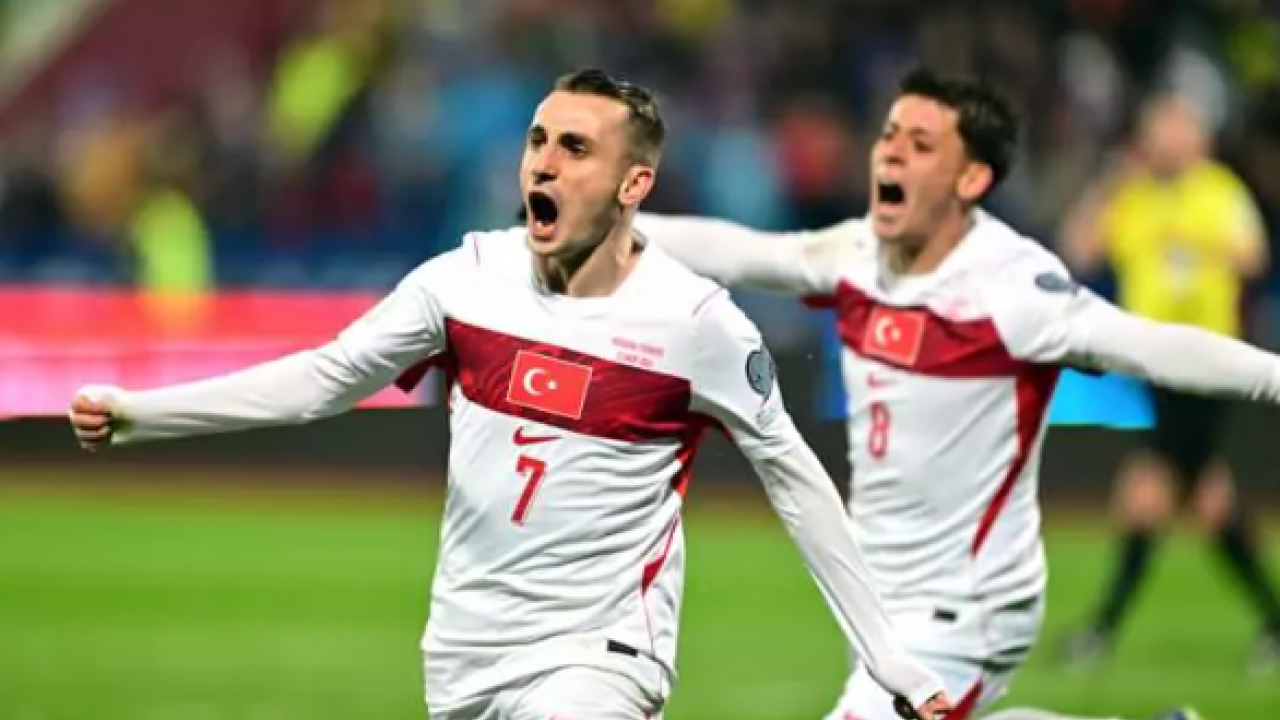 Milli takımın başarısı ürküttü! Korktukları şey başlarına geldi!