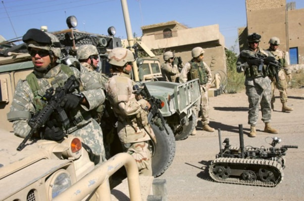 Foto - BM, ölümcül robotları kıskaca aldı