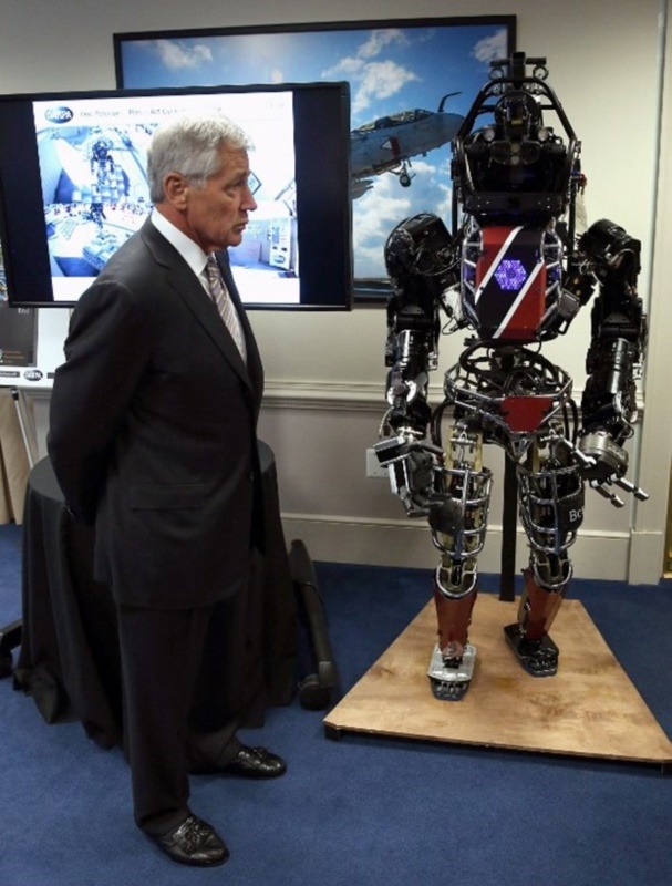 Foto - BM, ölümcül robotları kıskaca aldı