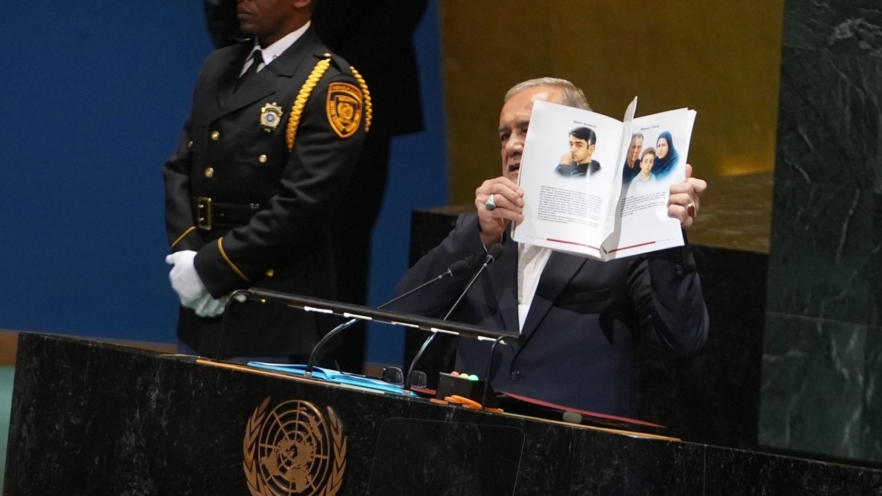 Foto - Pezeşkiyan: Nükleer bomba üretme peşinde değiliz ve olmayacağız! İran nükleer bomba mı yapıyor? 