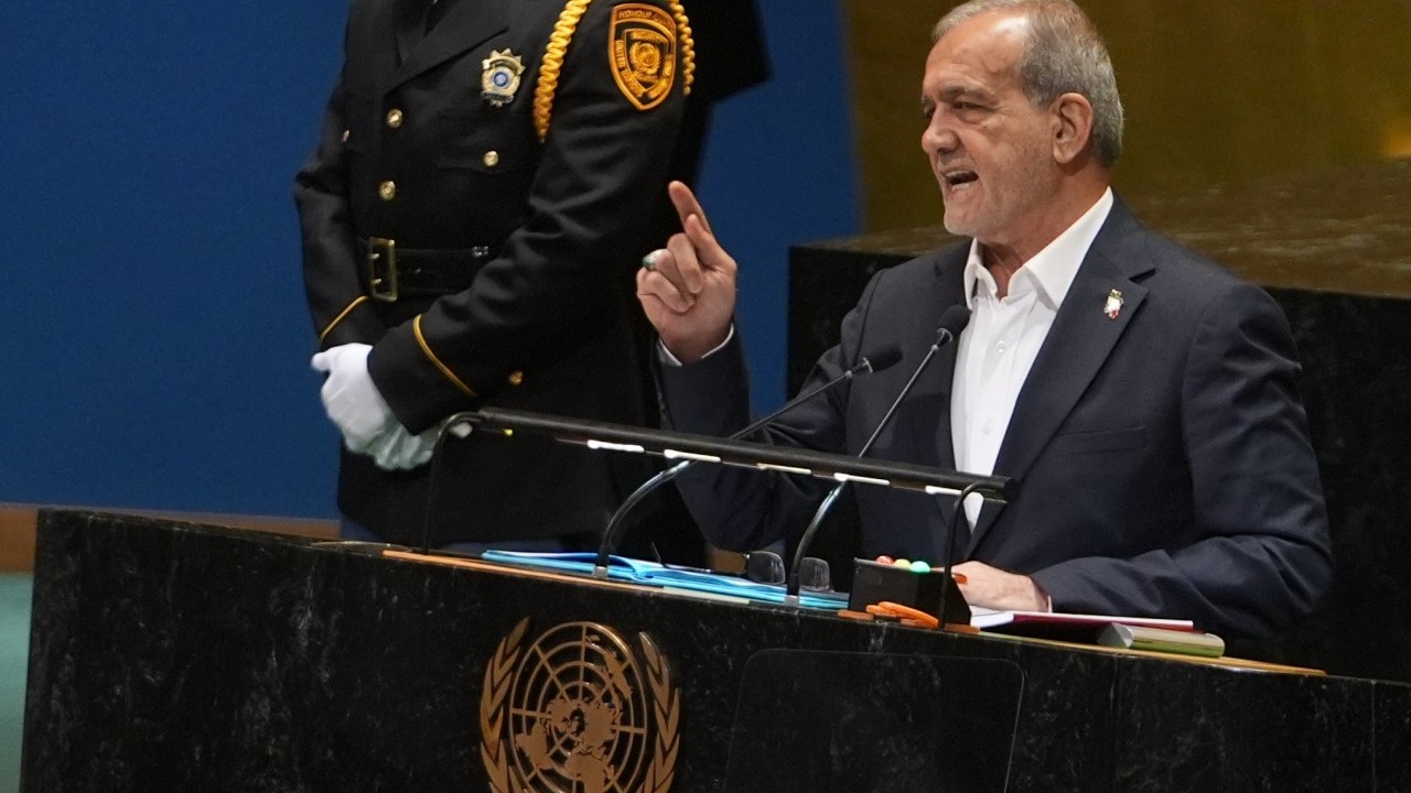 Foto - Pezeşkiyan: Nükleer bomba üretme peşinde değiliz ve olmayacağız! İran nükleer bomba mı yapıyor? 