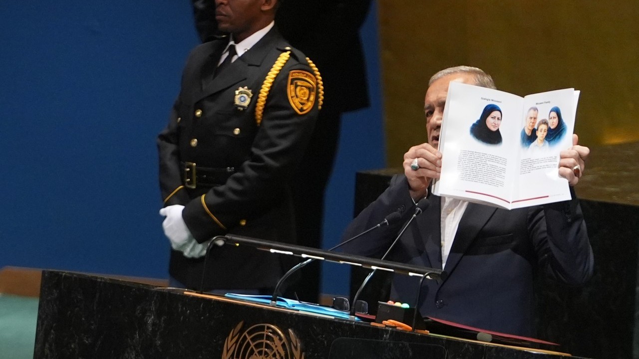 Foto - Pezeşkiyan: Nükleer bomba üretme peşinde değiliz ve olmayacağız! İran nükleer bomba mı yapıyor? 