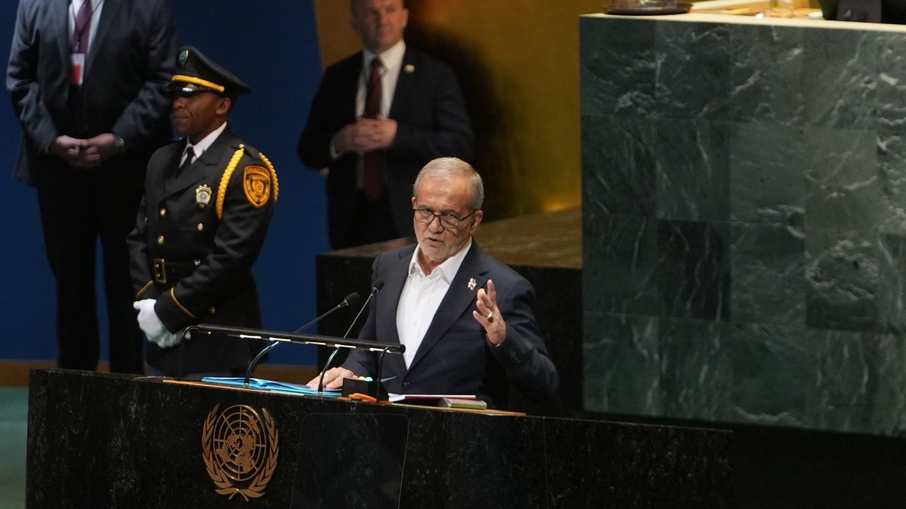 Foto - Pezeşkiyan: Nükleer bomba üretme peşinde değiliz ve olmayacağız! İran nükleer bomba mı yapıyor? 