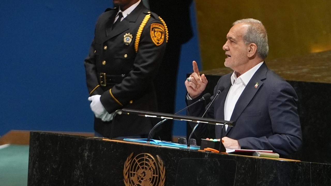 Foto - Pezeşkiyan: Nükleer bomba üretme peşinde değiliz ve olmayacağız! İran nükleer bomba mı yapıyor? 