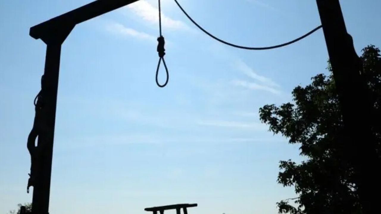 Foto - BM’nin yaptırım kararına görülmemiş misilleme: İsrail casusunu jet hızında infaz ettiler!