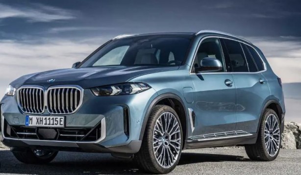 Foto - BMW, 1 milyona yakın aracı geri çağırdı