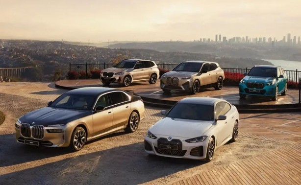 Foto - BMW elektrikli otomobilde rakiplerini ezip geçti