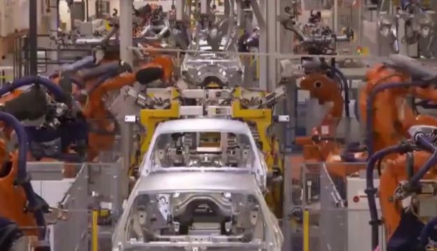 Foto - BMW geri döndü! Tesla'yı kıskandıran başarı