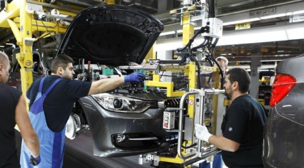 Foto - BMW geri döndü! Tesla'yı kıskandıran başarı