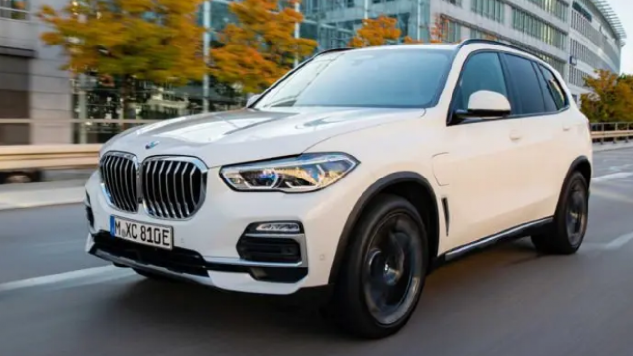 BMW'yi tahtından etti! İşte en güçlü araçlar!