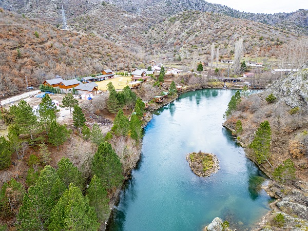 Foto - Bob Ross'un tablolarını andırıyor! Göz kamaştıran bu manzara Türkiye'de
