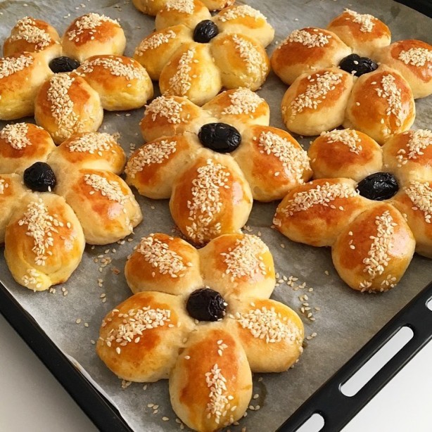 Böcekler bile yemiyor Her sabah bir adet poğaça yerseniz bakın ne olur