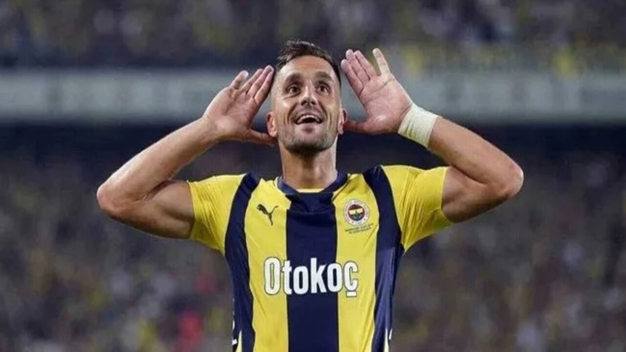 Foto - Bodrum FK maçını iple çekiyor! Dusan Tadic Fenerbahçe tarihine geçecek