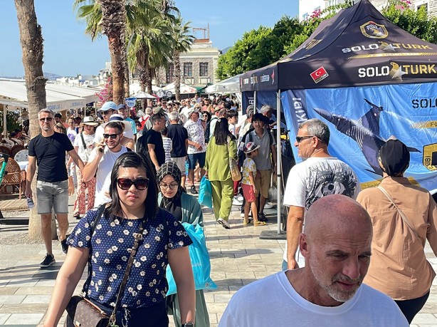 Bodrum yaz günlerini aratmıyor!