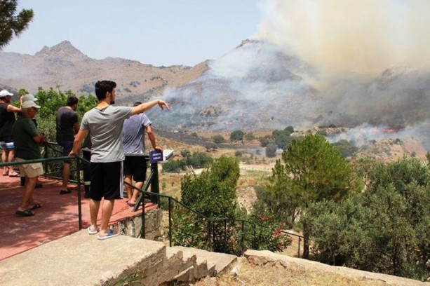 Foto - Bodrum'da yangın