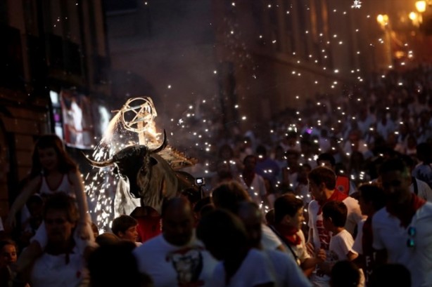 Foto - Boğanın intikamı çok acı oldu!