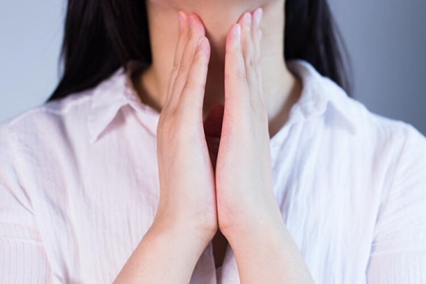 Foto - Boğaz ağrısına karşı doğal çözüm! Bu öneriler imdadınıza yetişecek