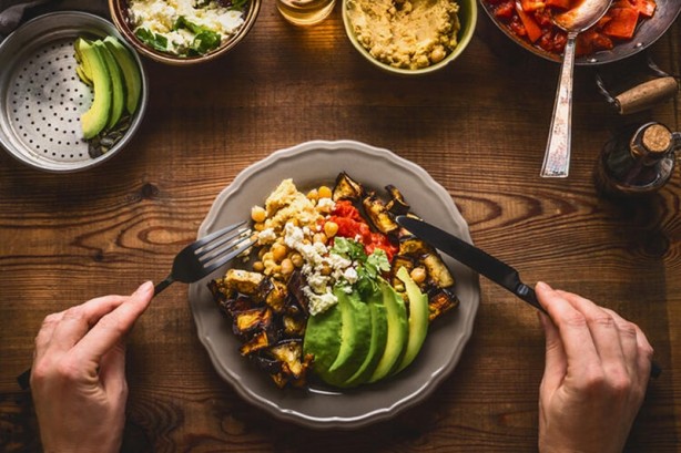 Foto - Boğaz ağrısına karşı doğal çözüm! Bu öneriler imdadınıza yetişecek