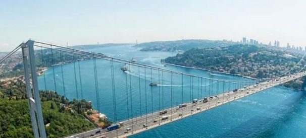 Foto - Boğaz'a sahip çıkacak belediye yok mu? Yeni moda tekerlekli yalı karavanlar...