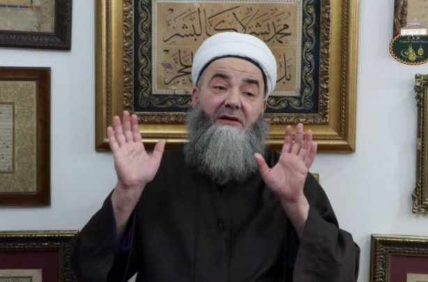 Foto - Boğazı sıkılmıştı! Ölümden dönen Cübbeli Ahmet Hoca isim verdi