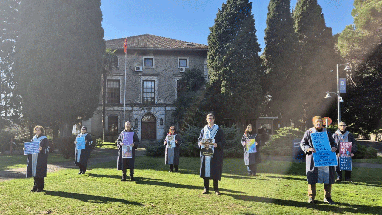 Foto - Boğaziçi Üniversitesi'nde dikilen akademisyenlerin maaşları dudak uçuklattı