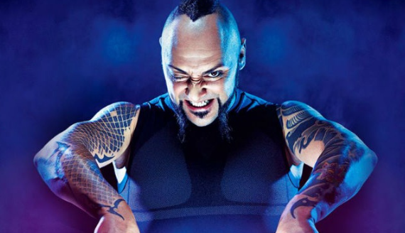 Foto - Böğüren sanatçı! Hayko Cepkin: "Zıplamakla olmuyor, fazlasını yapmak gerek" Etek giyerek çağdaşlık(!) dersi verdi