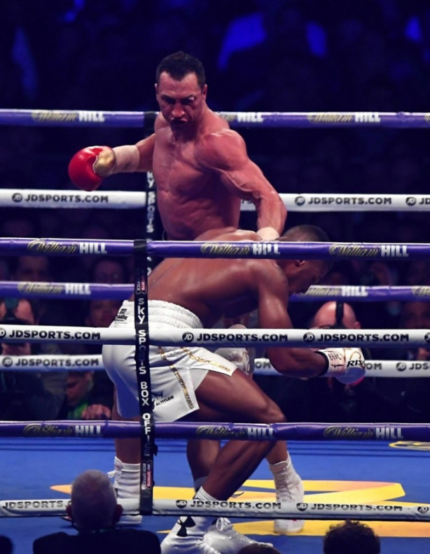 Foto - Boksta yeni bir tarih yazıldı!