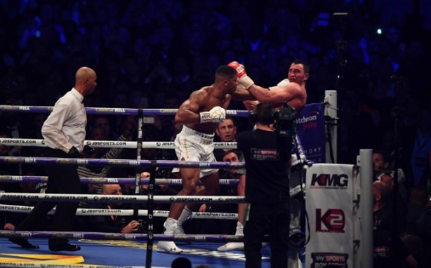 Foto - Boksta yeni bir tarih yazıldı!