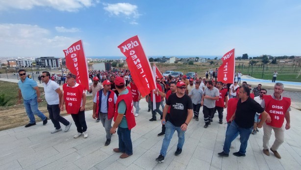 Foto - Bol keseden sallayan Bay Kemal'e sürpriz karşılama