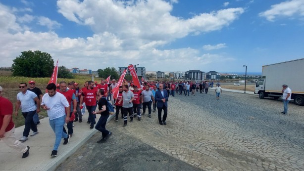 Foto - Bol keseden sallayan Bay Kemal'e sürpriz karşılama