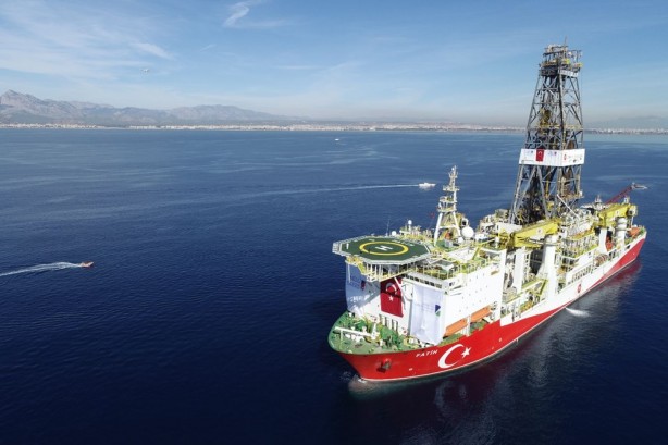 Foto - Bölge doğalgaz kaynıyor! Türk gemisi gaz emareleri üzerine bölgeye yönlendirildi, müjde her an gelebilir