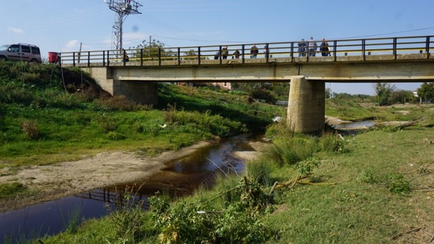Foto - Bölge halkını isyan ettiren ihmal! Böyle olur CHP'li belediyenin denetlemesi