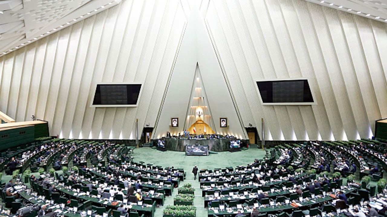 Foto - Bölge resmen alev topu! Türklerin ayaklanmasından korkan İran bakın ne yaptı