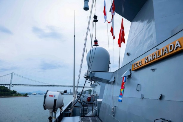 Foto - Bölge yangın yeri! Türk savaş gemisi Çin ile gerilim yaşayan ülke sınırlarına girdi