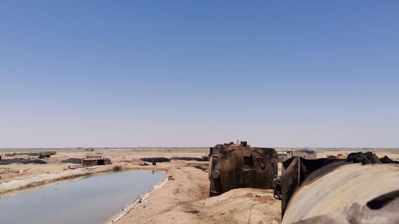 Foto - Bölgede hareketli saatler! Petrol kuyuları ele geçirildi