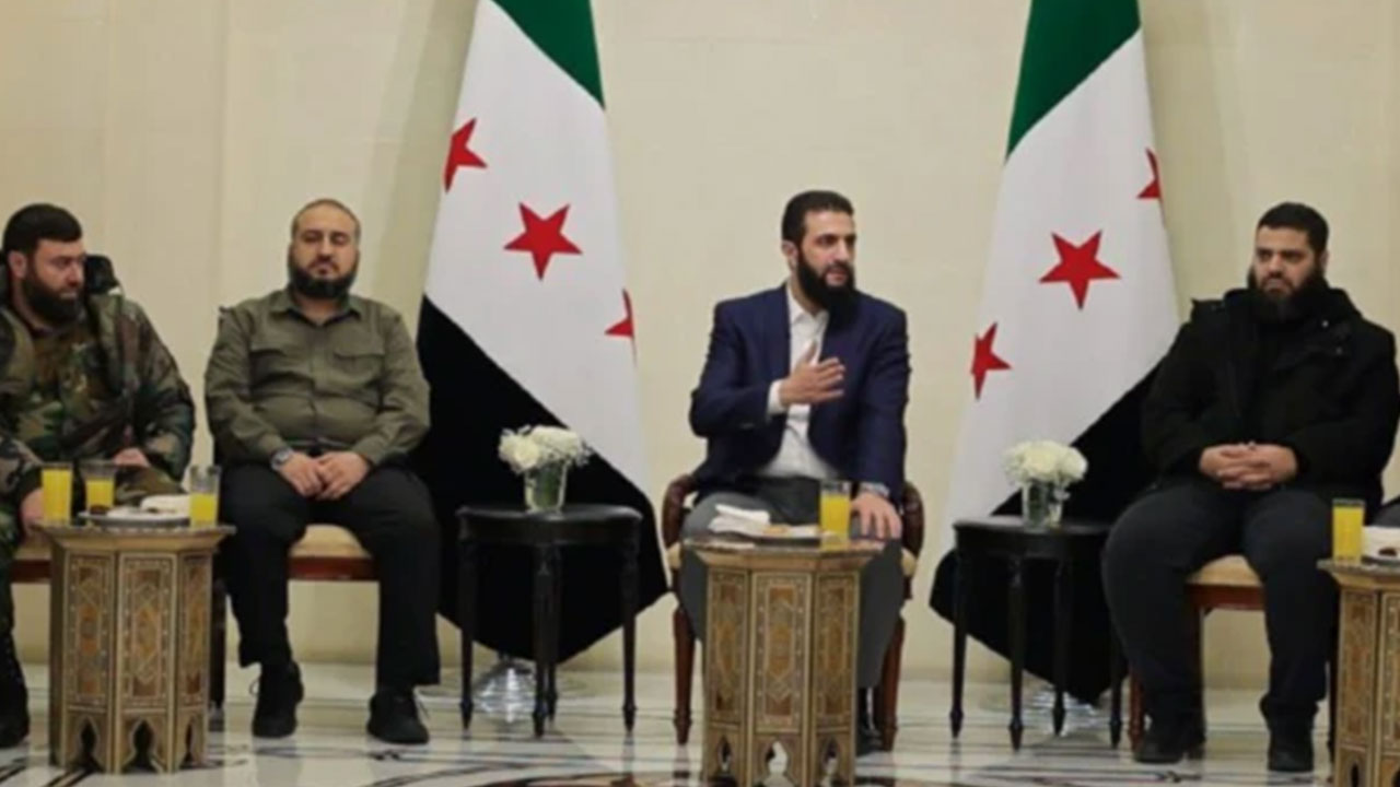 Foto - Bölgede hareketli saatler! Suriye lideri Ahmet eş-Şara PKK ile görüşüp kararını verdi